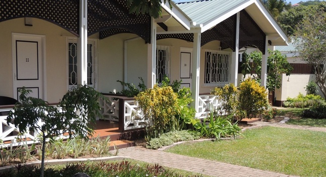 LA ROUSSETTE HOTEL MAHE - Mahé