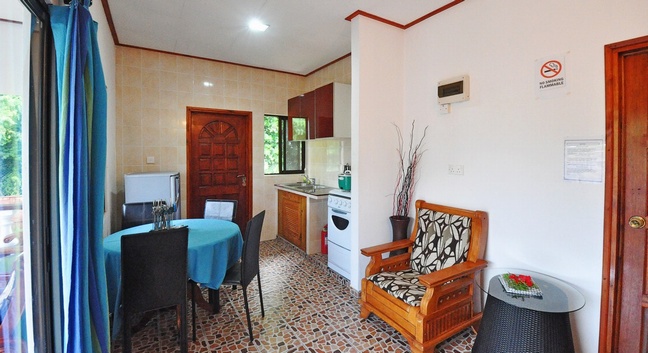 CHEZ MARSTON / ORCHID APARTMENTS LA DIGUE - La Digue