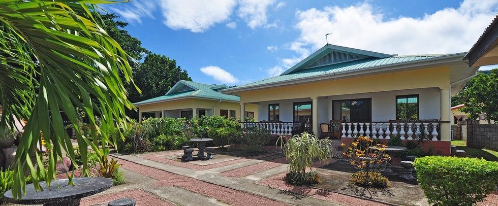 CHEZ MARSTON / ORCHID APARTMENTS LA DIGUE - La Digue