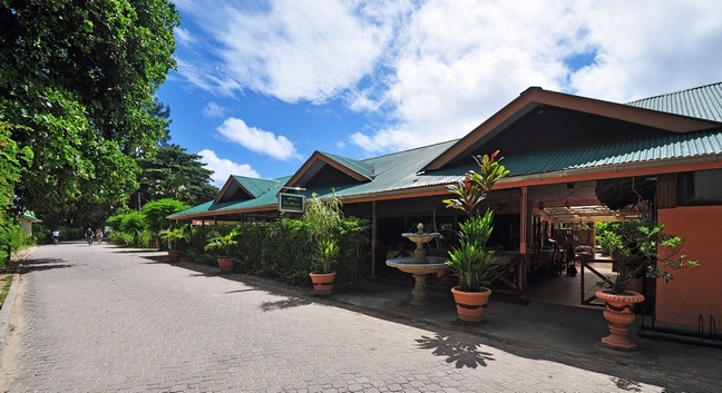 CHEZ MARSTON / ORCHID APARTMENTS LA DIGUE - La Digue