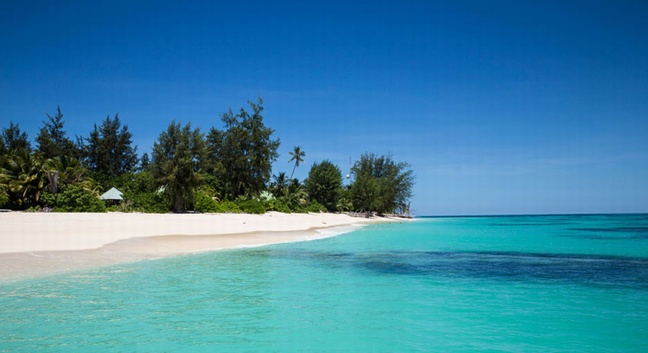 DENIS PRIVATE ISLAND - Denis